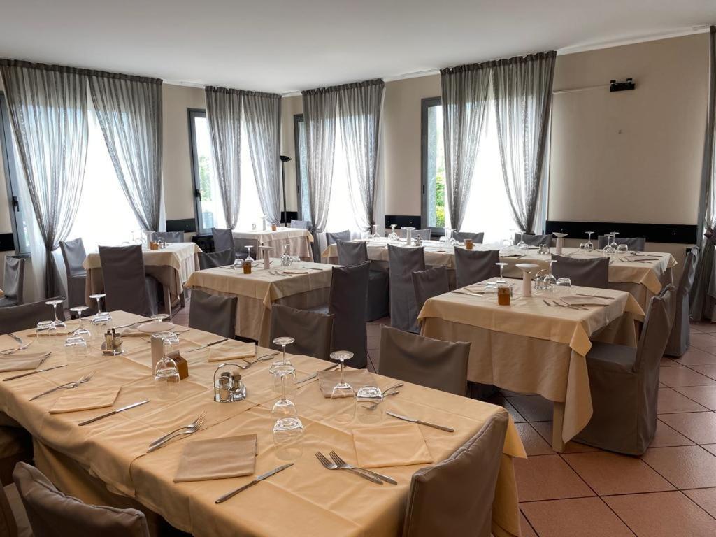 Albergo Del Mera-Ristorante Da Lui ソーリコ エクステリア 写真